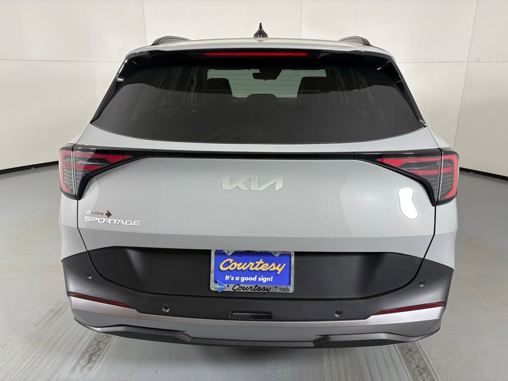 New 2026 Kia Sportage EX image 7
