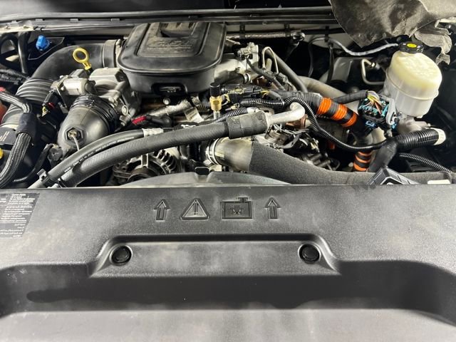 Used 2013 GMC Sierra 2500 Denali w/ Suspension Package, Off-Road image 12