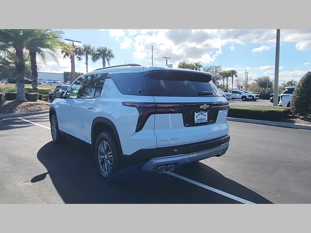 New 2026 Chevrolet Traverse LT w/ Enhanced Driving Package image 21