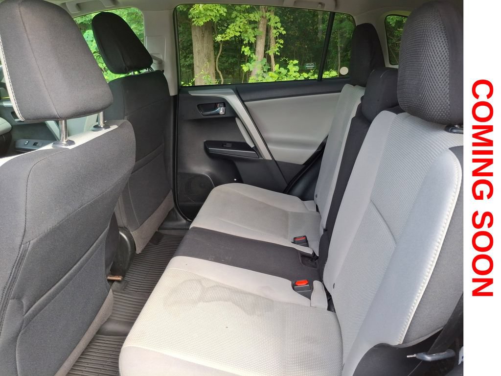 Used 2018 Toyota RAV4 XLE w/ Plus Extra Value Package AWD/4WD image 10