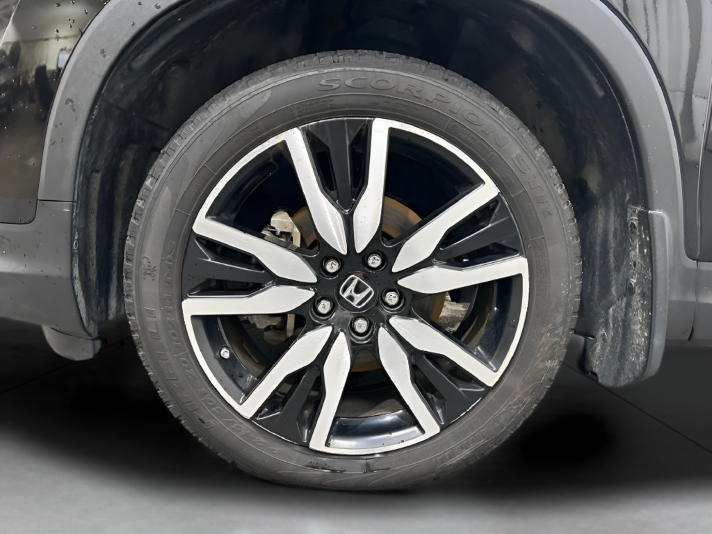 Certified 2022 Honda Pilot Touring image 29