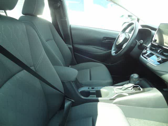 Certified 2025 Toyota Corolla LE w/ LE Premium Package FWD image 11