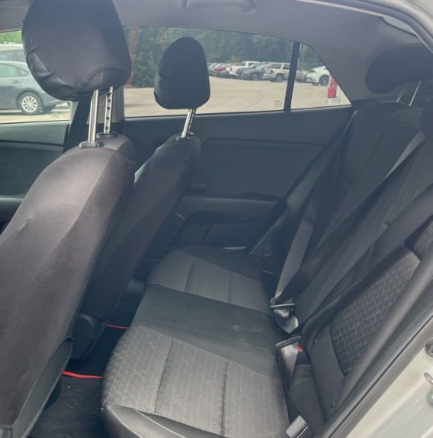 Used 2023 Kia Rio S FWD image 10