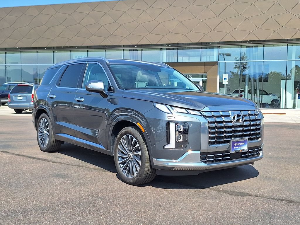 Certified 2025 Hyundai Palisade Calligraphy AWD/4WD image 1
