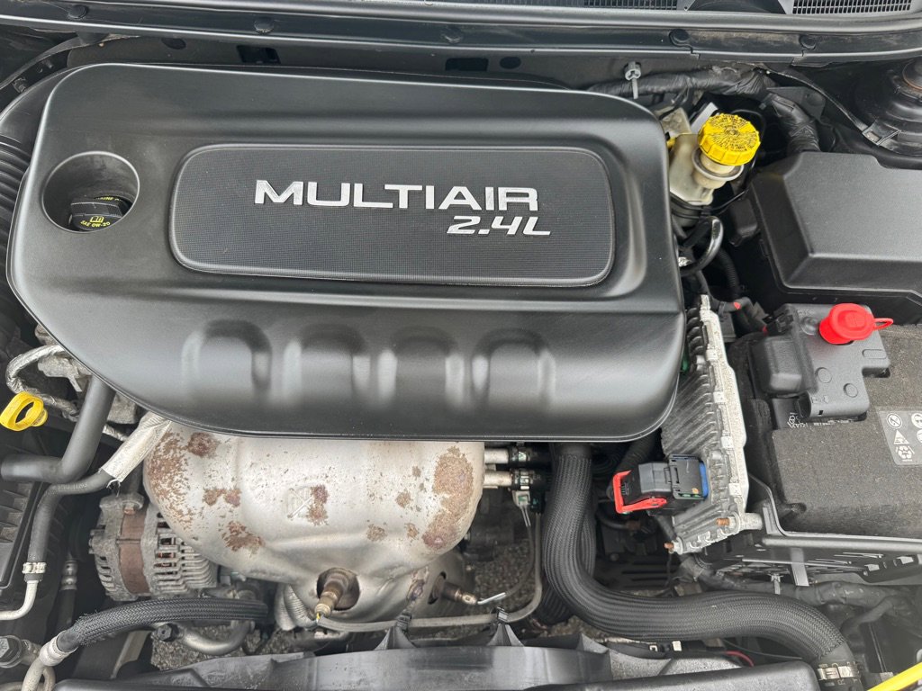 Used 2014 Dodge Dart SXT w/ Rallye Appearance Group image 15