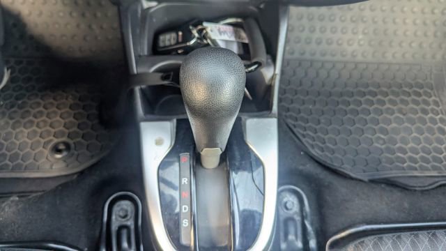 Used 2018 Honda Fit EX image 38