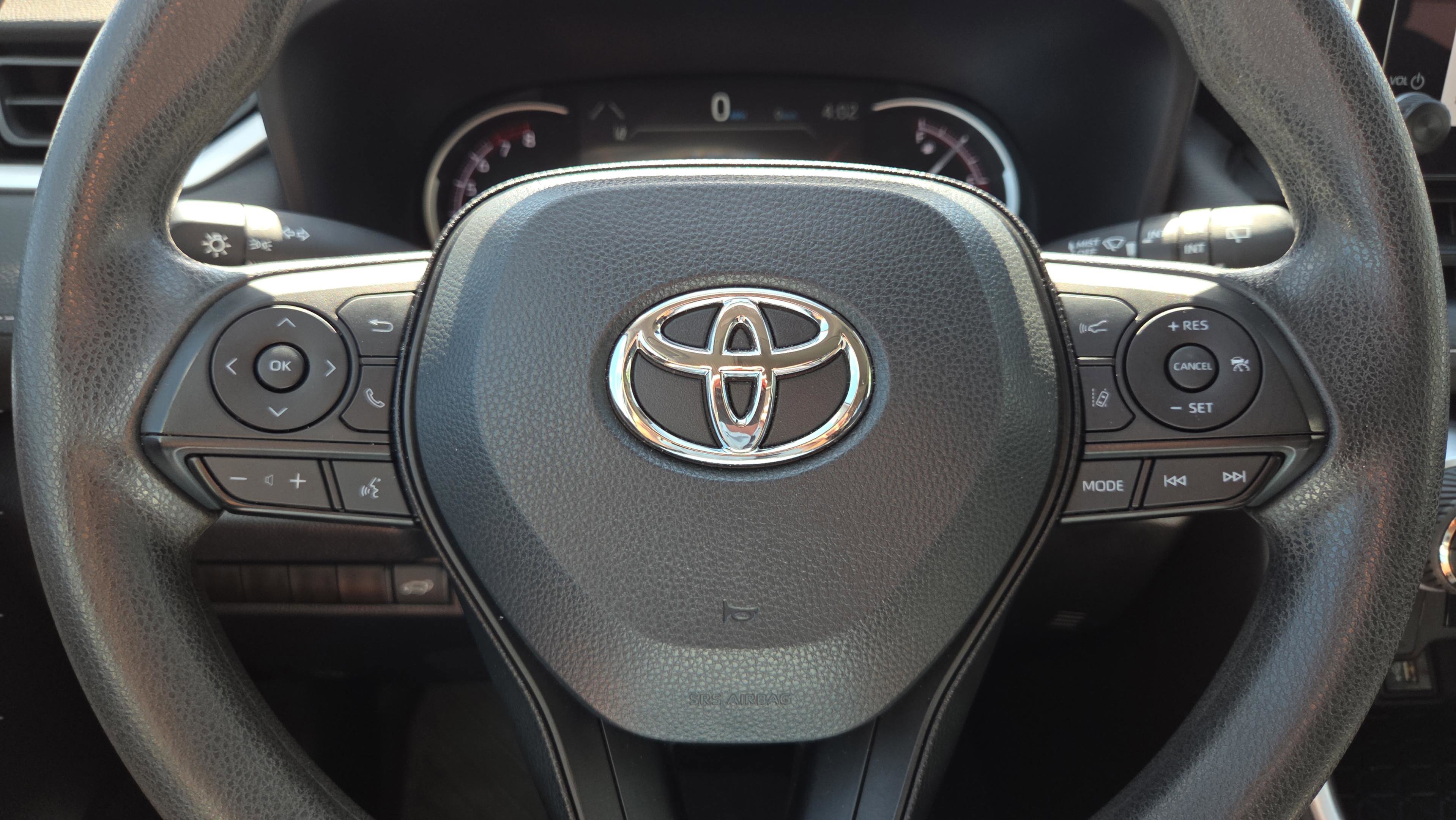 Certified 2024 Toyota RAV4 XLE w/ Convenience Package FWD image 29