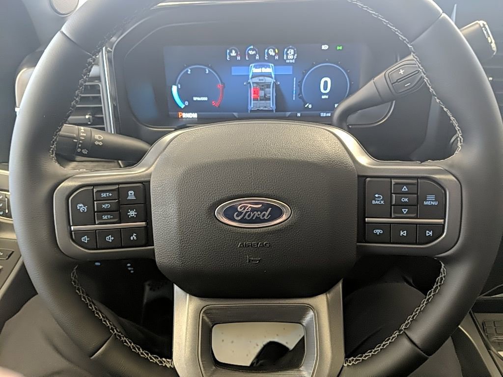 New 2026 Ford F250 Lariat w/ Black Appearance Package image 21