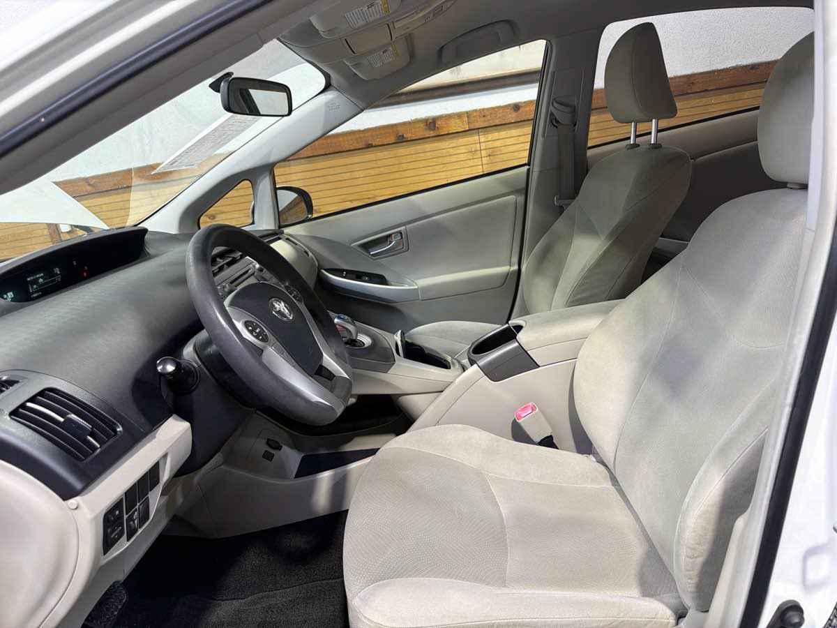 Used 2012 Toyota Prius Two FWD image 14