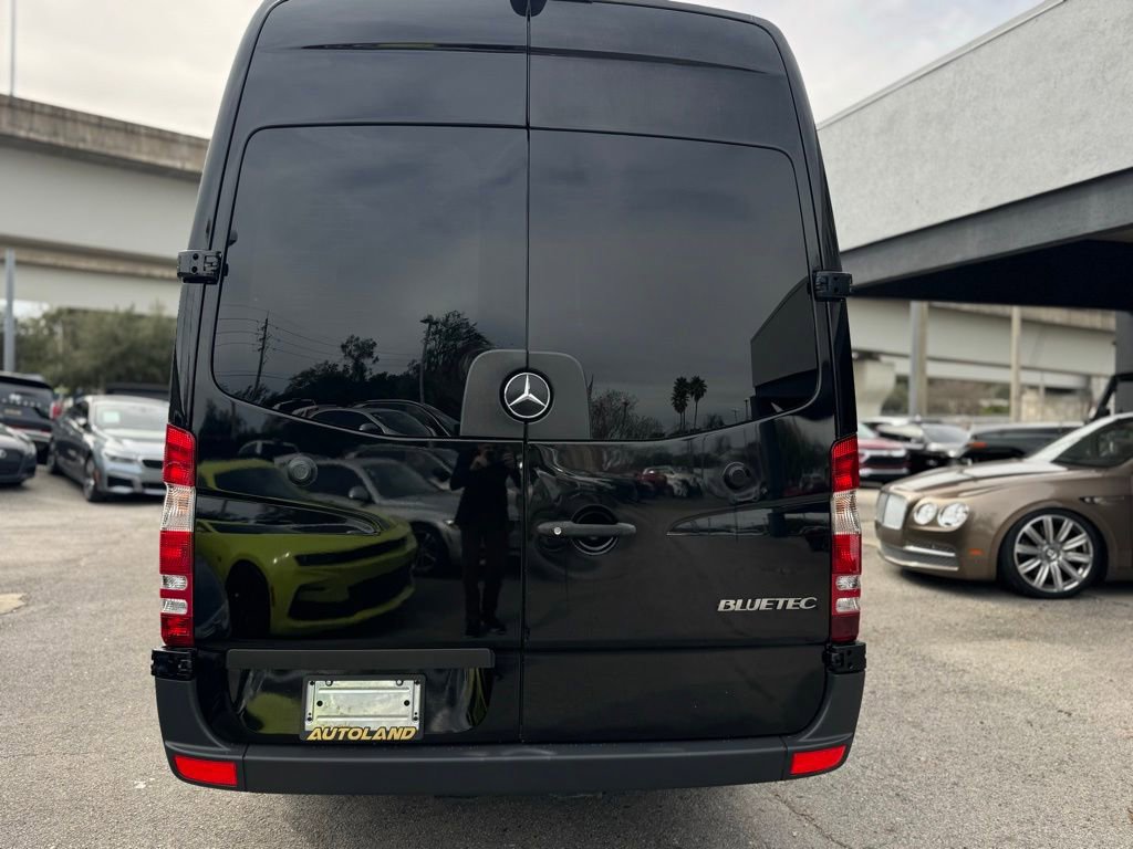 Used 2012 Mercedes-Benz Sprinter 2500 image 9