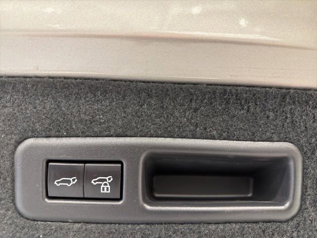 Used 2022 Lexus RX 450h AWD w/ Premium Package image 32