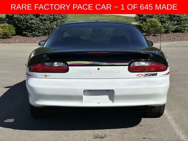 Used 1993 Chevrolet Camaro Z28 RWD image 4