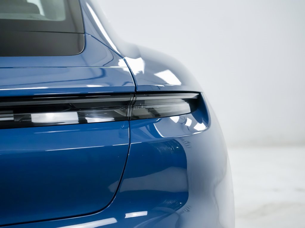Certified 2022 Porsche Taycan 4S image 12