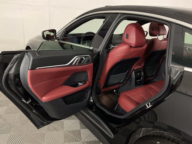 Certified 2024 BMW i4 eDrive35 w/ Premium Package RWD image 34