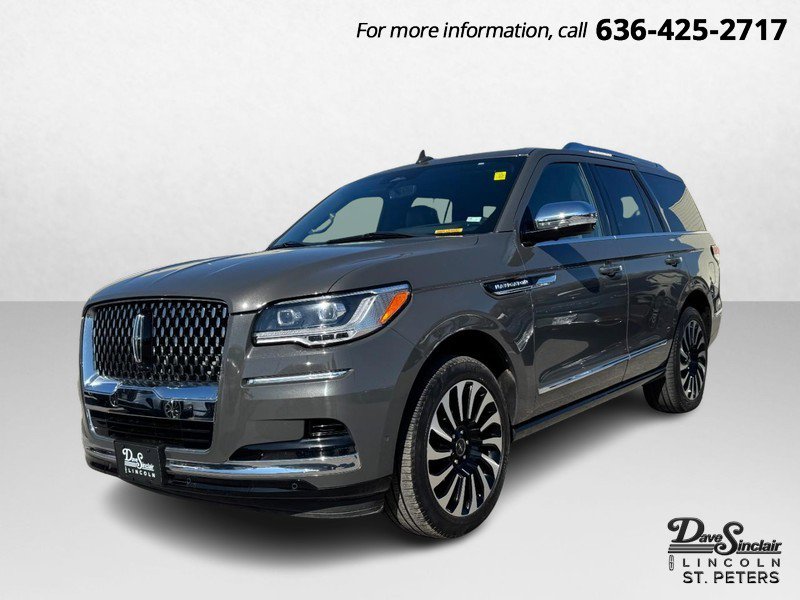 Used 2022 Lincoln Navigator Black Label image 1