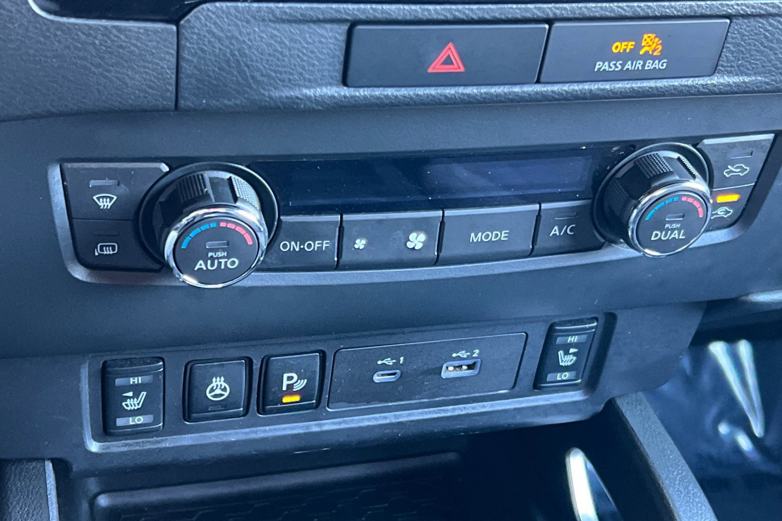 Used 2022 Nissan Frontier SV image 19