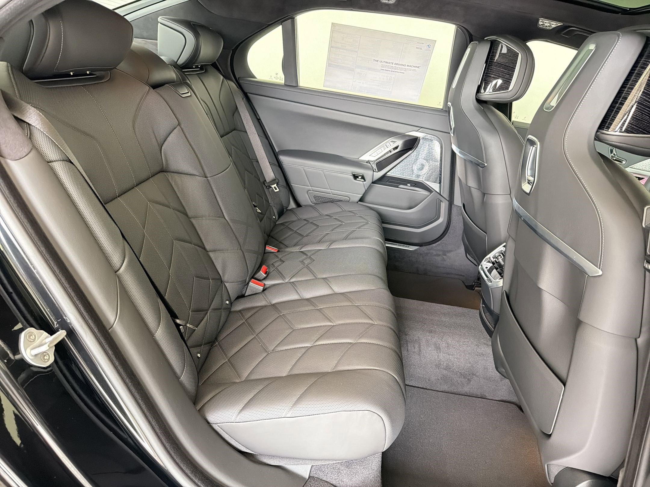 New 2026 BMW i7 xDrive60 AWD/4WD image 29
