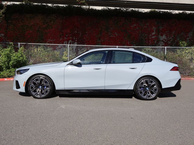 Certified 2024 BMW i5 eDrive40i w/ M Sport Package RWD image 11
