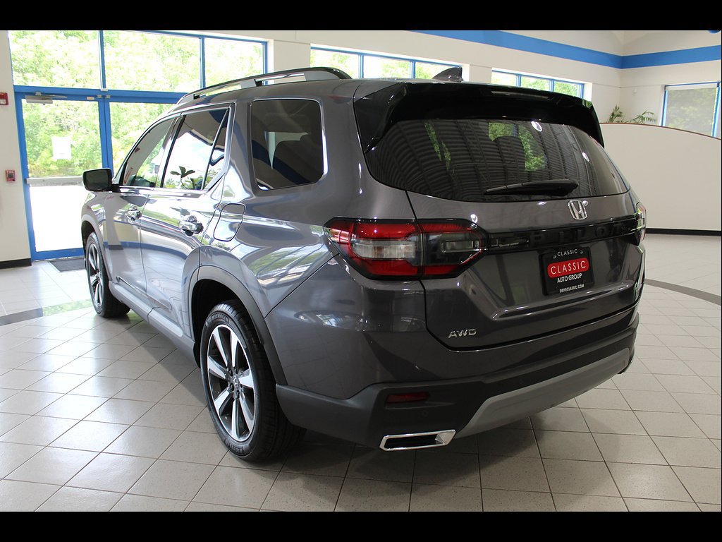 Certified 2023 Honda Pilot Elite image 7
