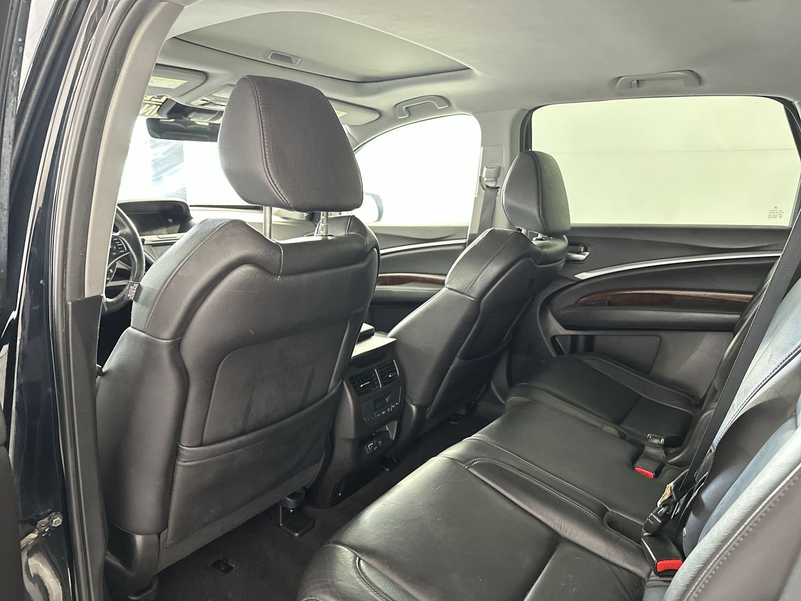 Used 2019 Acura MDX SH-AWD image 24