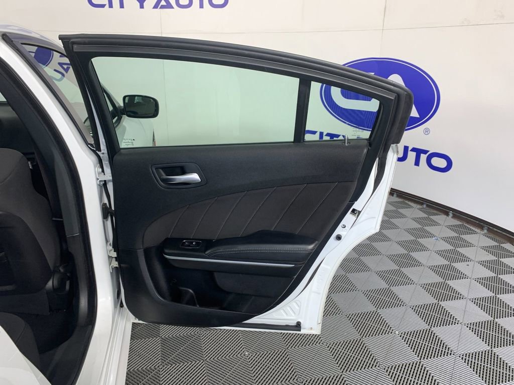 Used 2022 Dodge Charger R/T RWD image 34