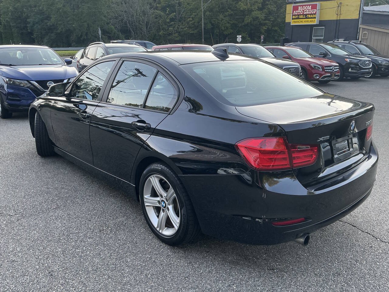 Used 2014 BMW 320i xDrive Sedan AWD/4WD image 7