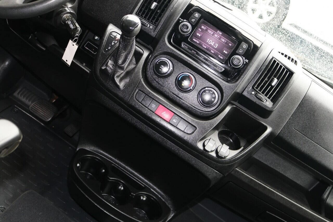 Used 2021 RAM ProMaster 2500 image 21