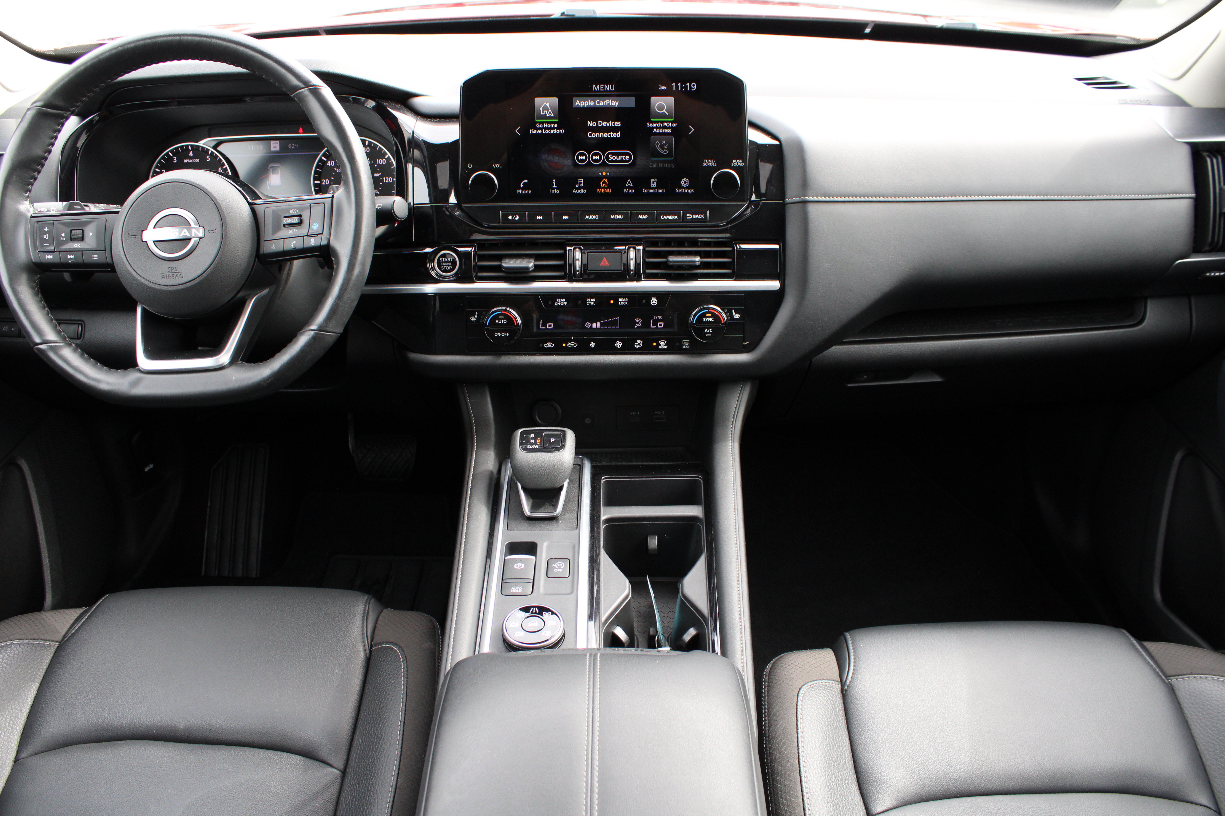 Used 2024 Nissan Pathfinder SL w/ SL Premium Package AWD/4WD image 25