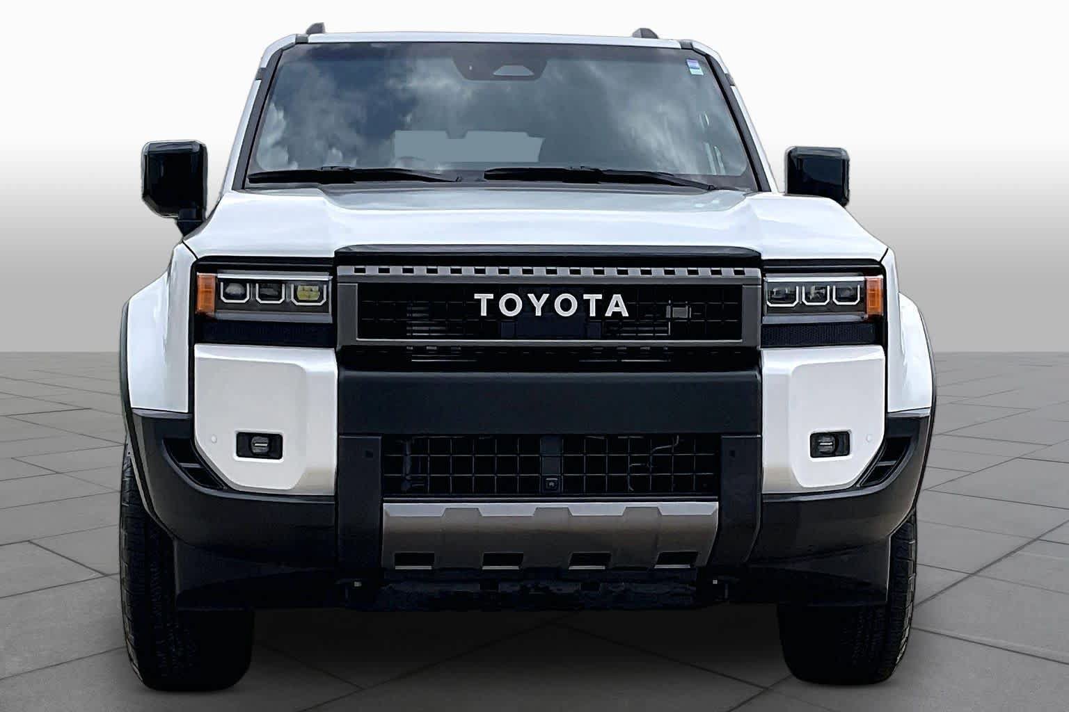 Used 2025 Toyota Land Cruiser w/ Premium Package AWD/4WD image 4