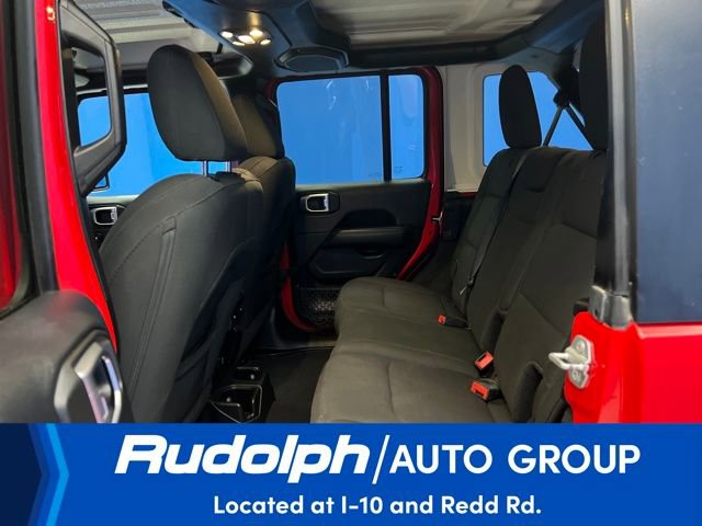Used 2019 Jeep Wrangler Unlimited Sahara AWD/4WD image 31