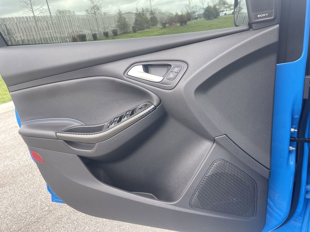 Used 2018 Ford Focus RS image 24