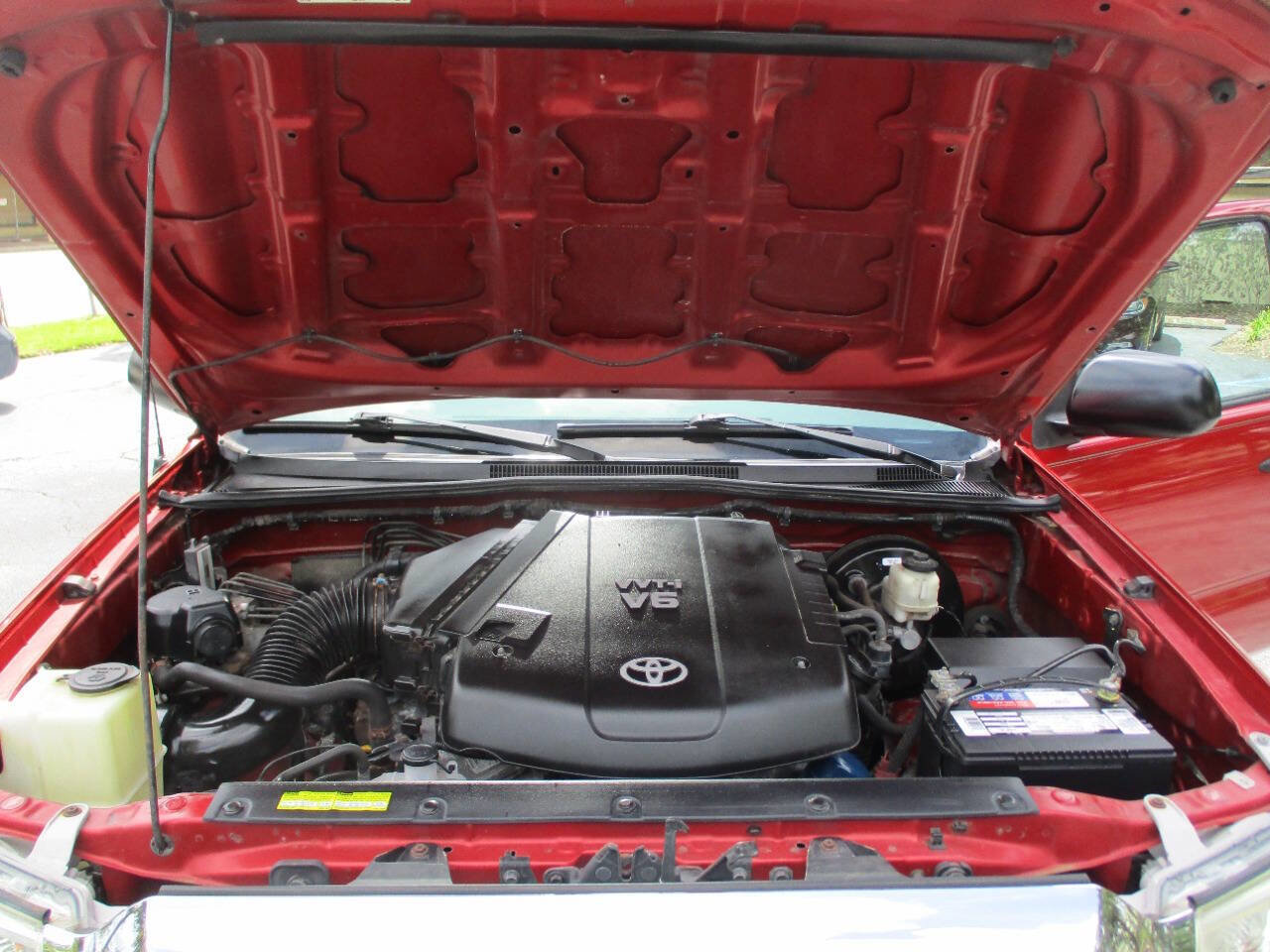 Used 2013 Toyota Tacoma PreRunner w/ TRD Off-Road Pkg RWD image 32