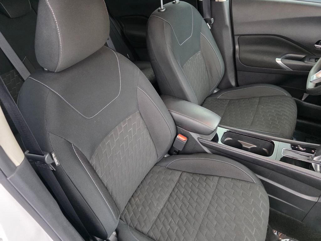 Used 2022 Nissan Kicks SV FWD image 26