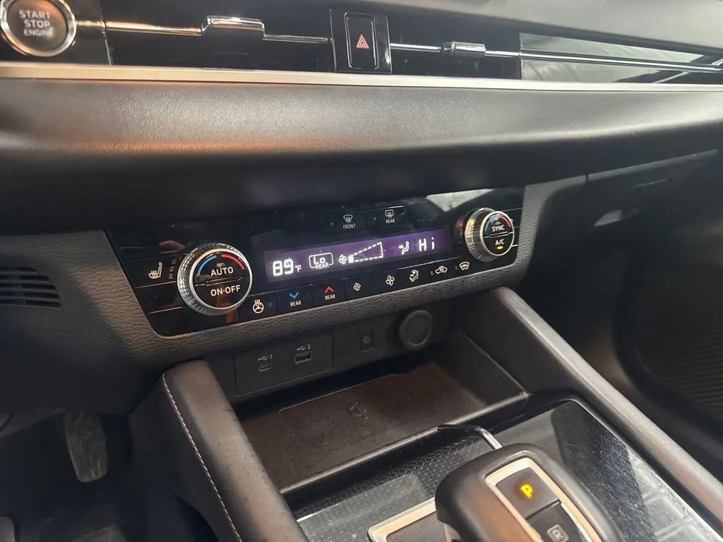 Used 2023 Mitsubishi Outlander SEL Black Edition AWD/4WD image 18