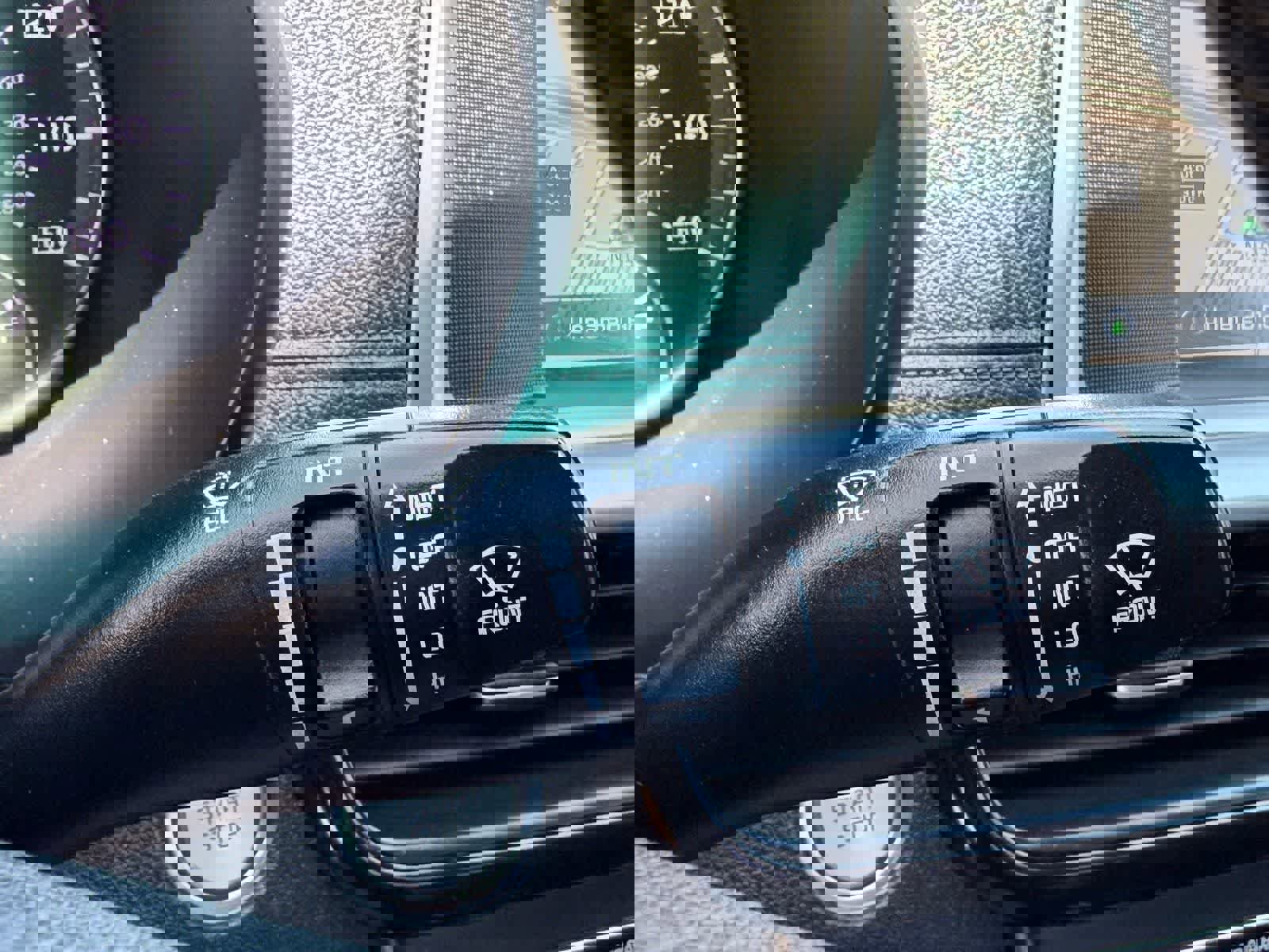 Used 2020 Kia Optima Premium image 23