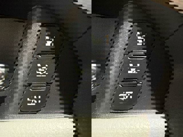 Used 2020 Toyota RAV4 Limited w/ Limited Grade Weather Package image 11