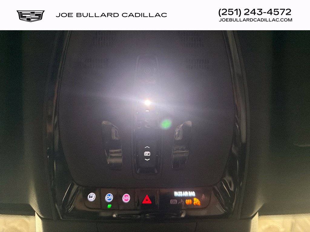 New 2027 Cadillac Optiq Luxury AWD/4WD image 31