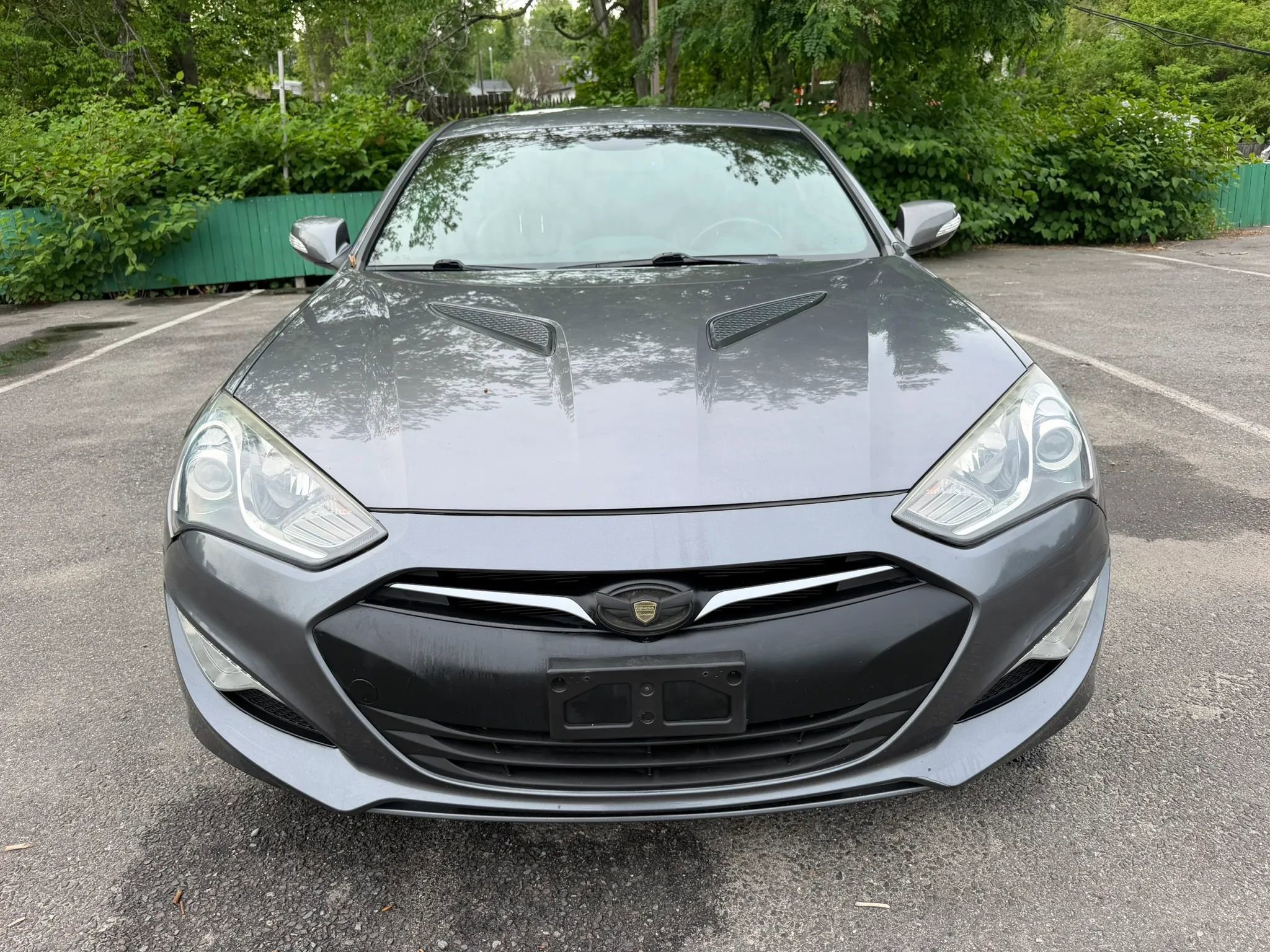 Used 2013 Hyundai Genesis 3.8 RWD image 2