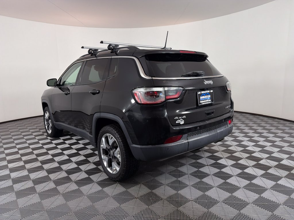 Used 2018 Jeep Compass Limited AWD/4WD image 5