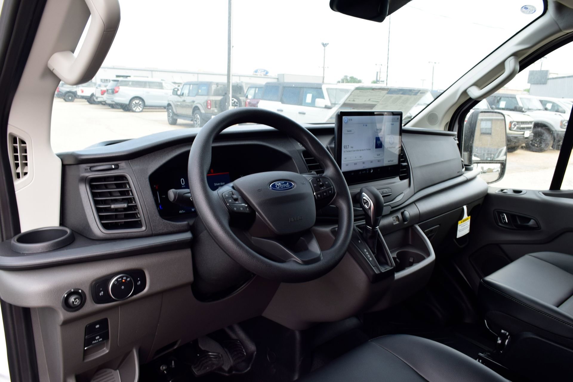 New 2026 Ford Transit 150 Low Roof RWD image 17