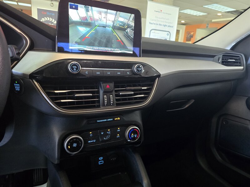 Used 2022 Ford Escape SE AWD/4WD image 22