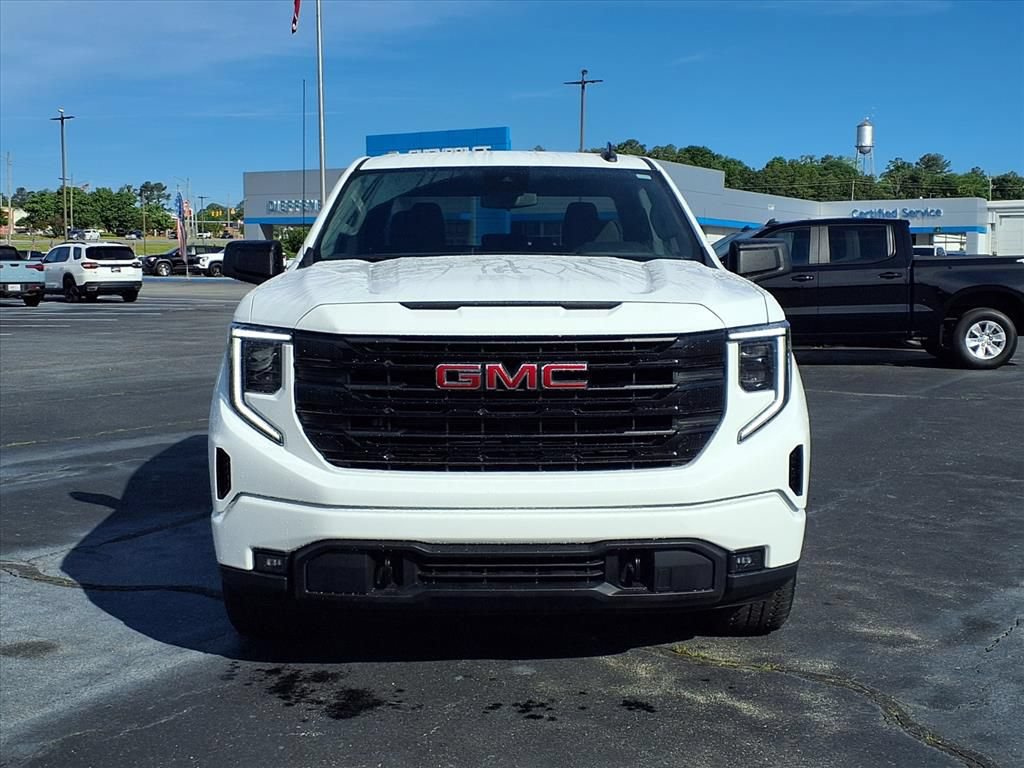 Used 2024 GMC Sierra 1500 Elevation AWD/4WD image 2