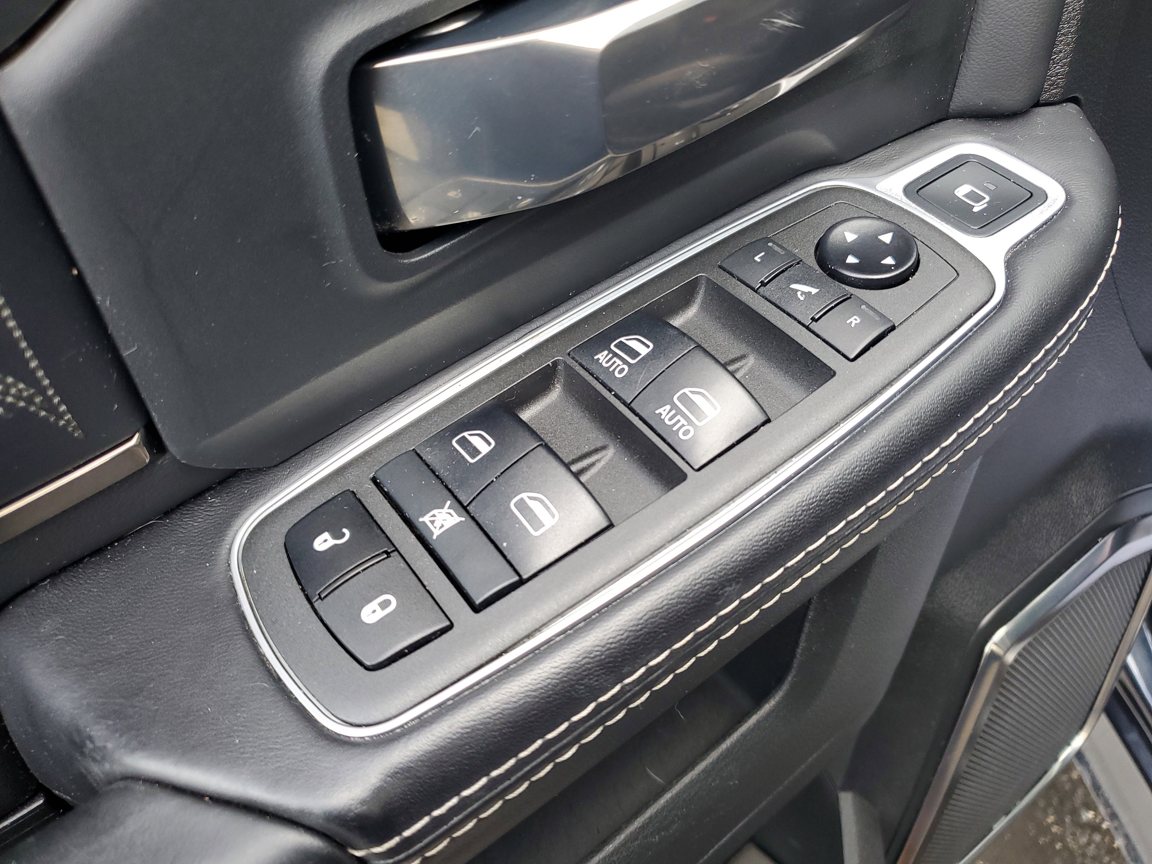 Used 2021 RAM 3500 Limited w/ Night Edition image 16