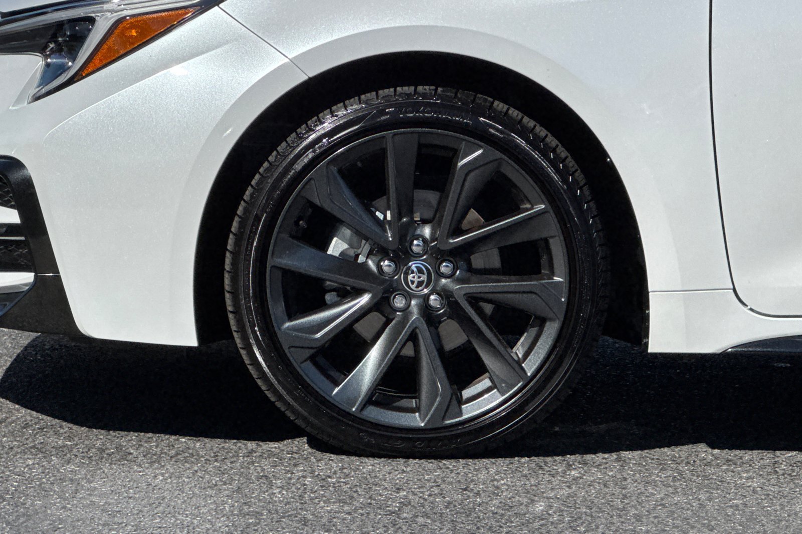 Certified 2026 Toyota Corolla SE w/ SE Premium Package FWD image 13