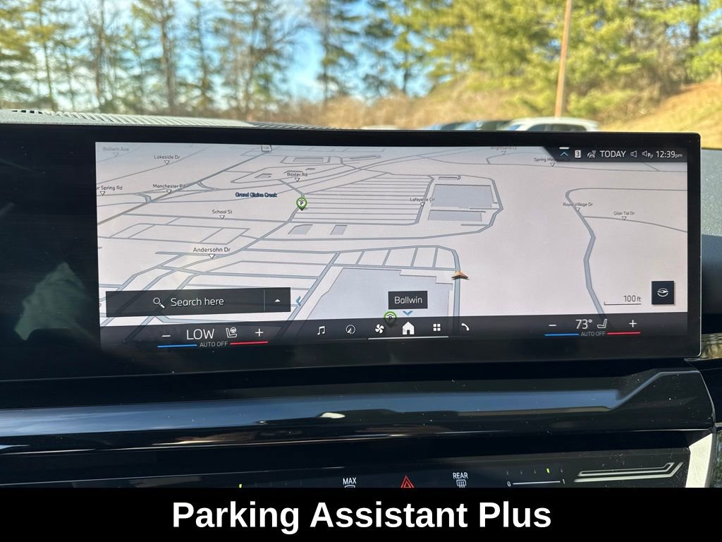 Used 2025 BMW 530i xDrive w/ Premium Package image 21