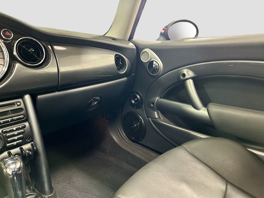 Used 2006 MINI Cooper Hardtop FWD image 22
