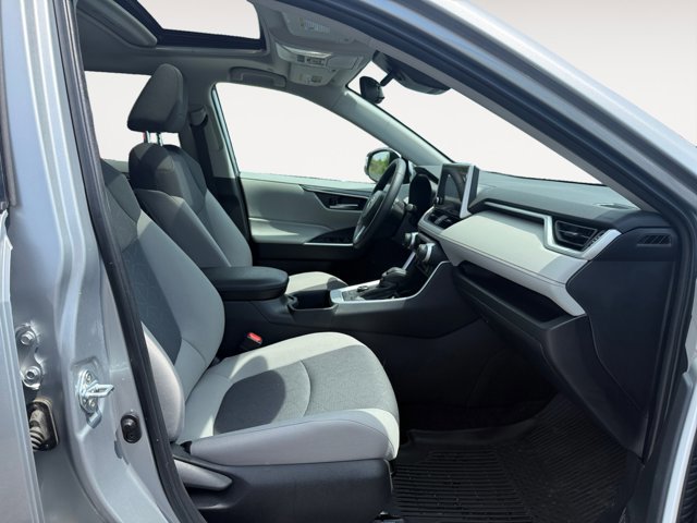 Used 2024 Toyota RAV4 XLE w/ Convenience Package AWD/4WD image 21