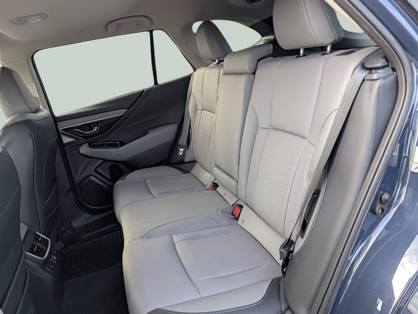 Used 2024 Subaru Outback Limited AWD/4WD image 18