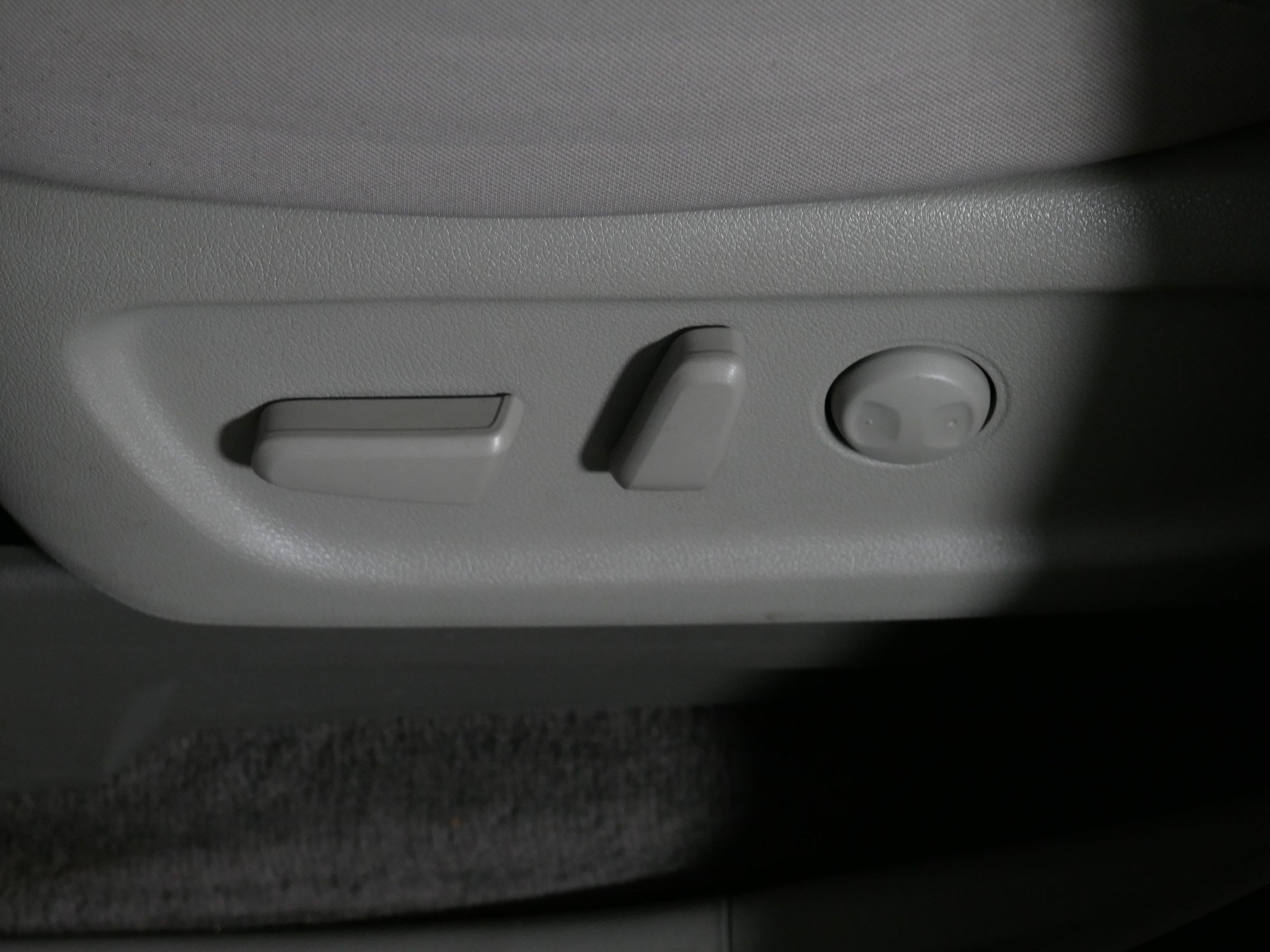 Used 2019 Kia Sedona LX FWD image 20