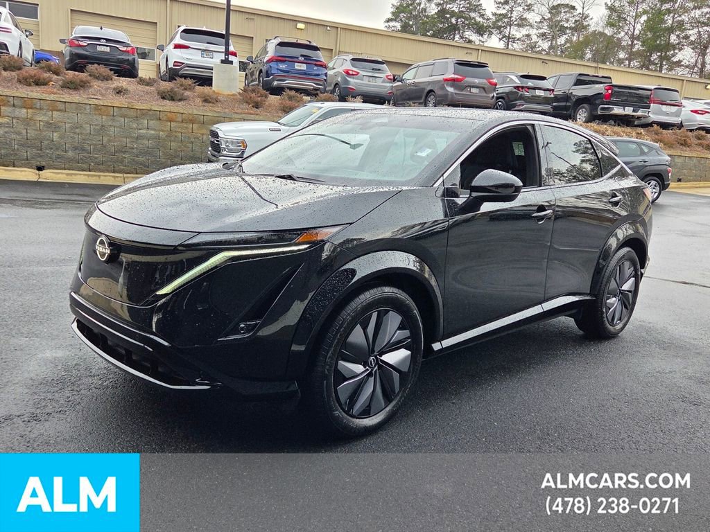 Used 2023 Nissan Ariya FWD image 1
